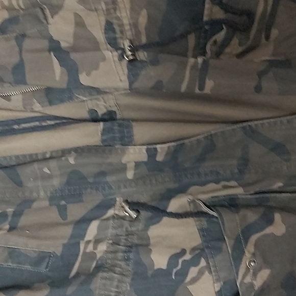 Forever 21 jacket - Picture 3 of 4